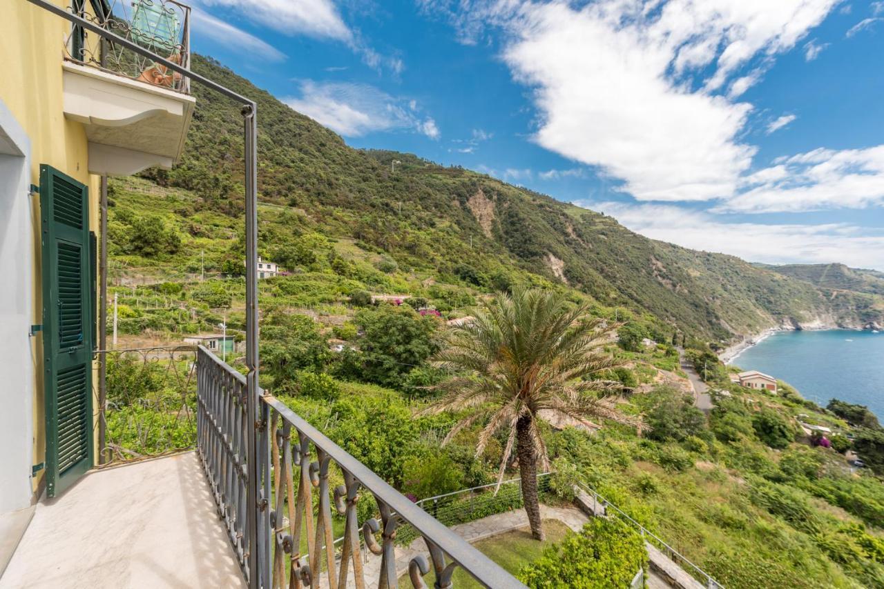 Salty Sky Flat , Terre Marine Apartman Corniglia Kültér fotó